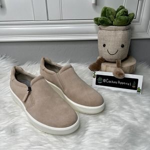 New Clarks Layton Step Womens Suede Slip On Loafers Size 8.5